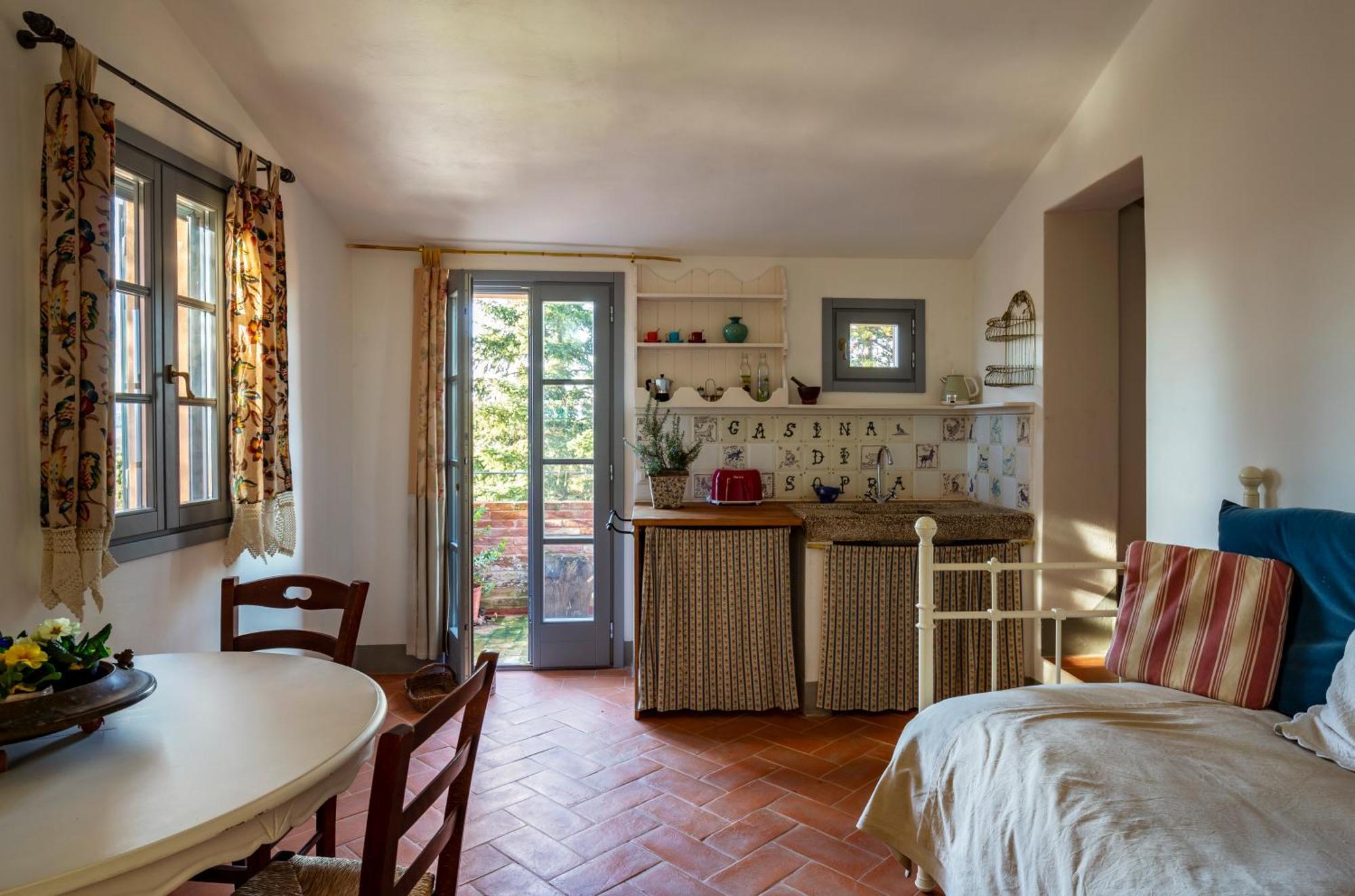 Casa Ezio Marchi - Due Appartamenti E Una Family Suite Bettolle Dış mekan fotoğraf
